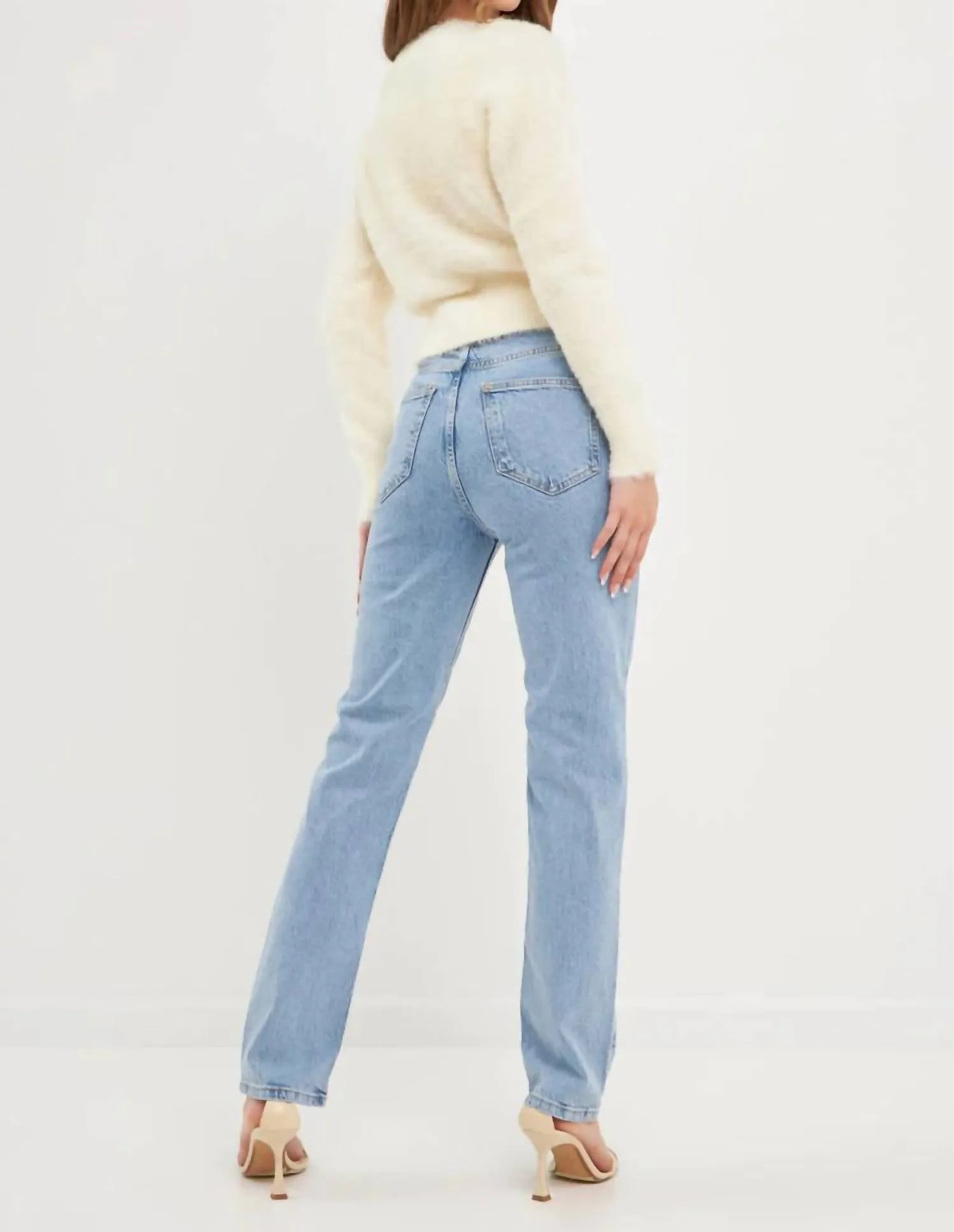 2.7 August Apparel - Cora Heart Button Sweater
