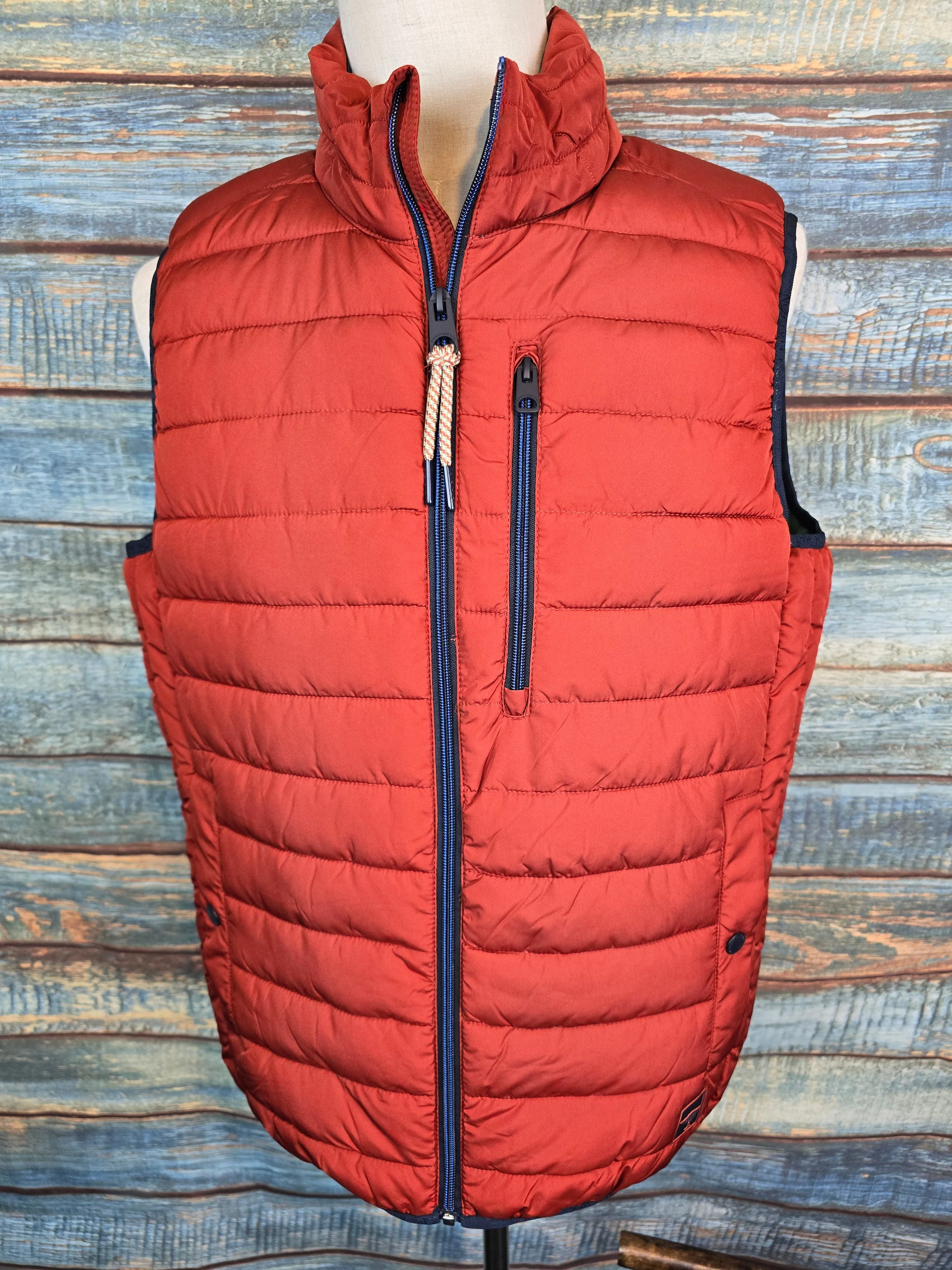FYNCH-HATTON PADDED QUILTED VEST