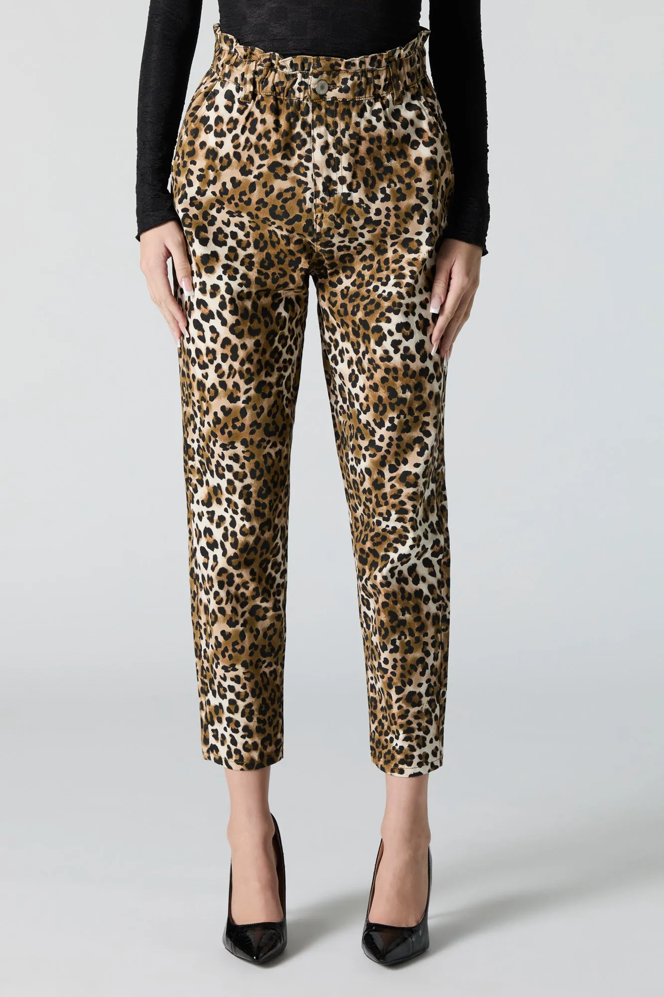 Pantalon taille froissée à imprimé guépard